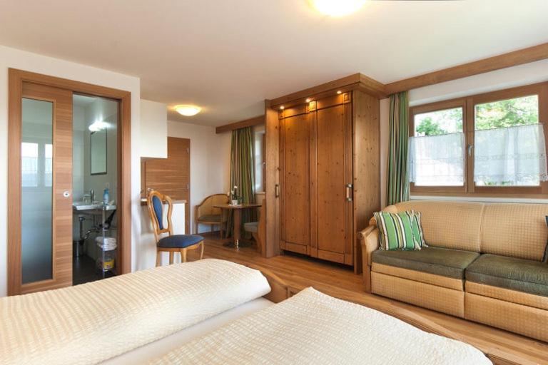 Wargerhof - Urlaub Auf Dem Bauernhof Apartment เมลตินา ภายนอก รูปภาพ